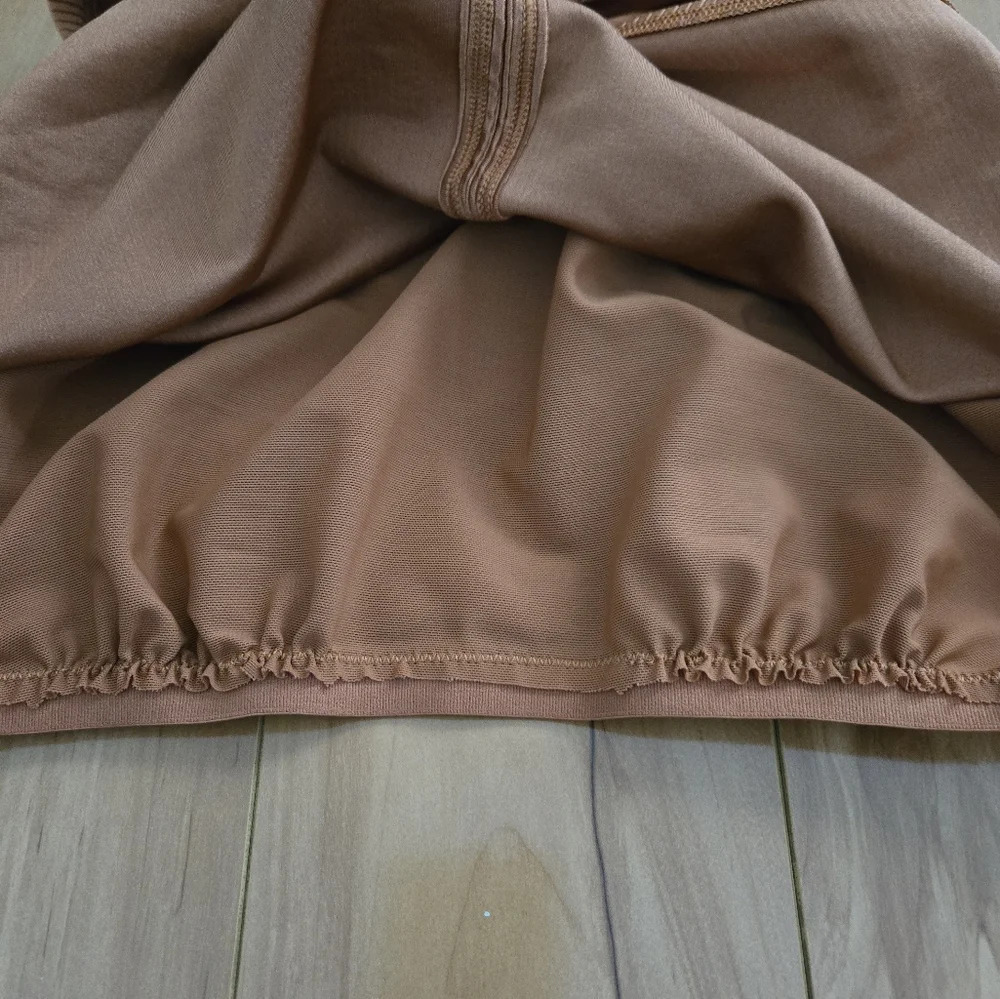 Offline by Aerie | copper metallic ribbed crop tank top size XLarge - Picture 8 of 10
